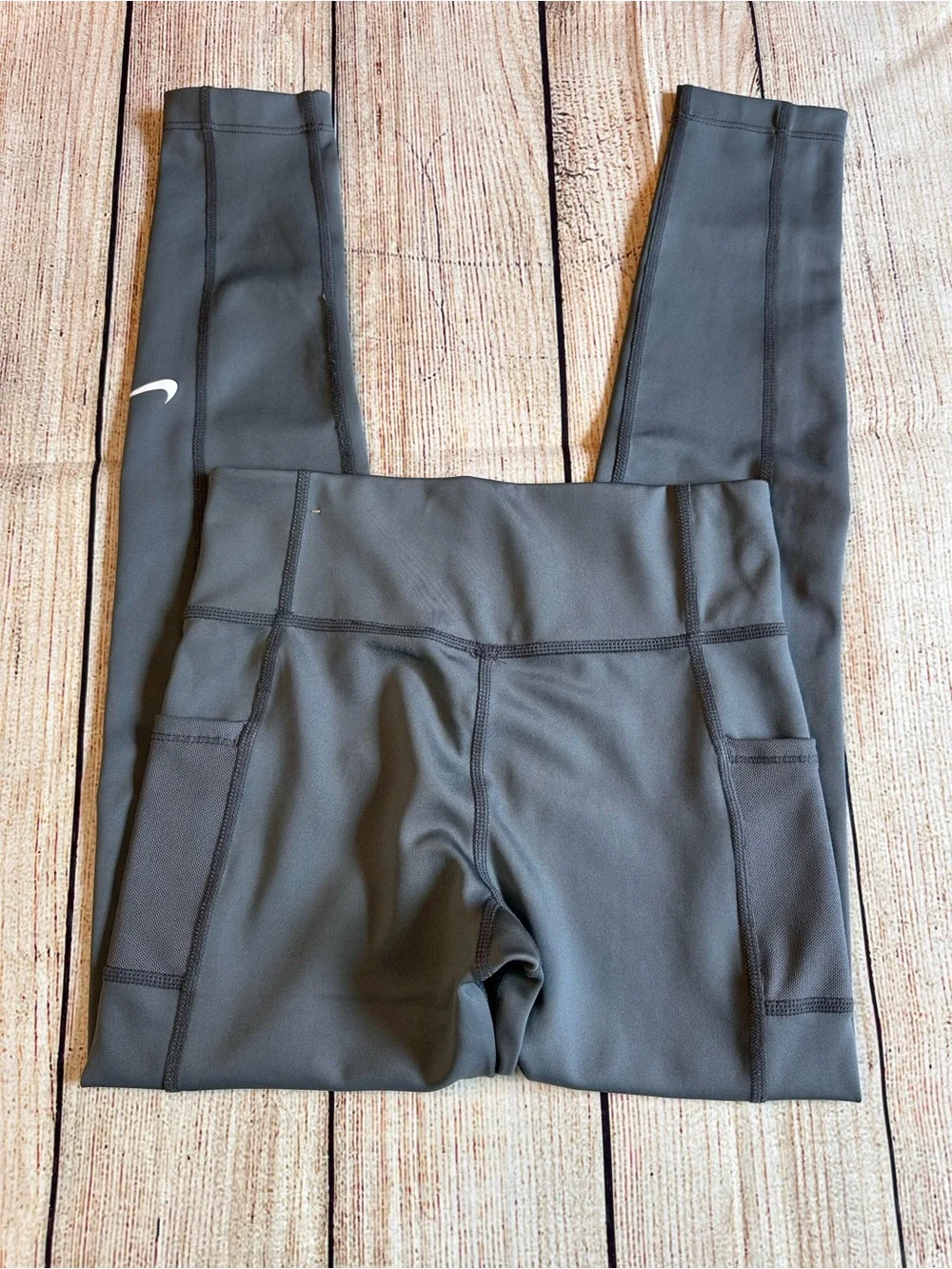 Nike Girls Dri-FIT High Rise Pocket Leggings Gray Size Small